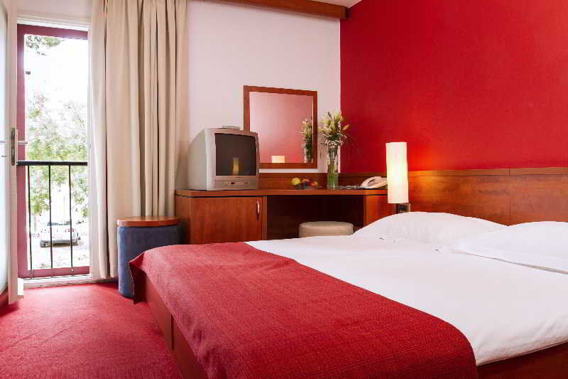 Donat 4* Sveti Filip i Jakov
