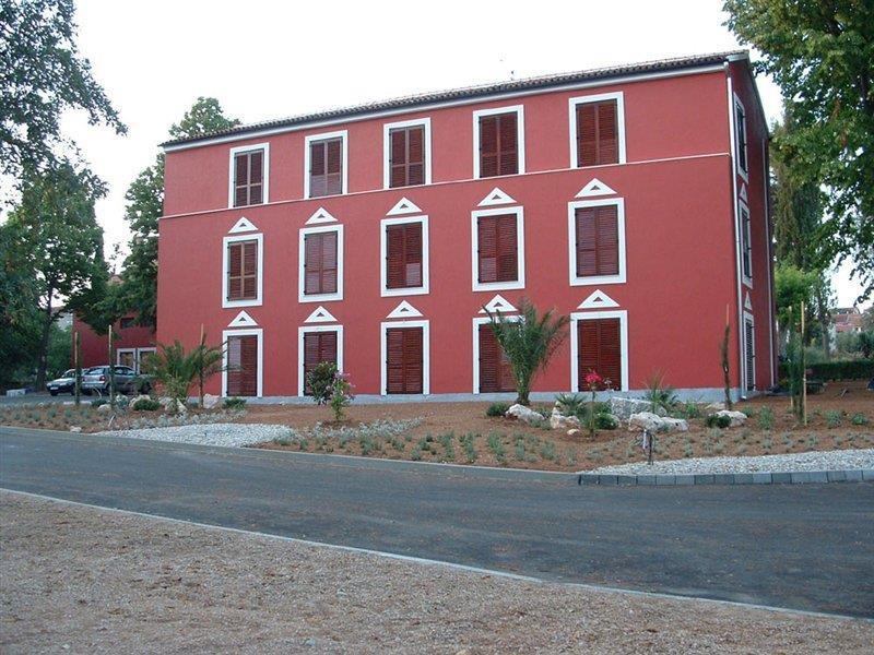 Donat Hotel 4*